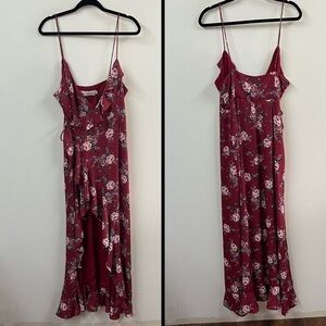 *NEW* Fame & Partners Floral Ruffle Wrap Dress